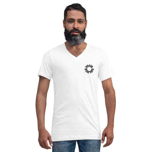 FRAIS DE LUXE Short Sleeve V-Neck T-Shirt